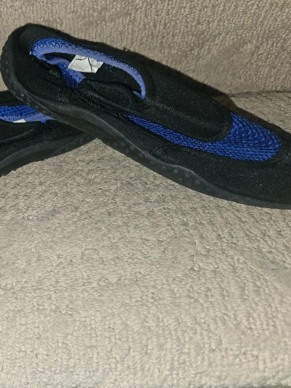 Athletech Swim Shoe Blue - kids size 4/5